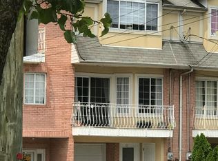 63 Peacock Loop, Staten Island, NY 10309