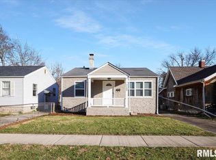 2140 S 13th St, Springfield, IL 62703