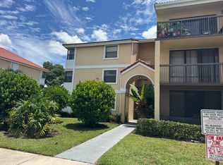 5661 Riverside Dr APT 101, Coral Springs, FL 33067