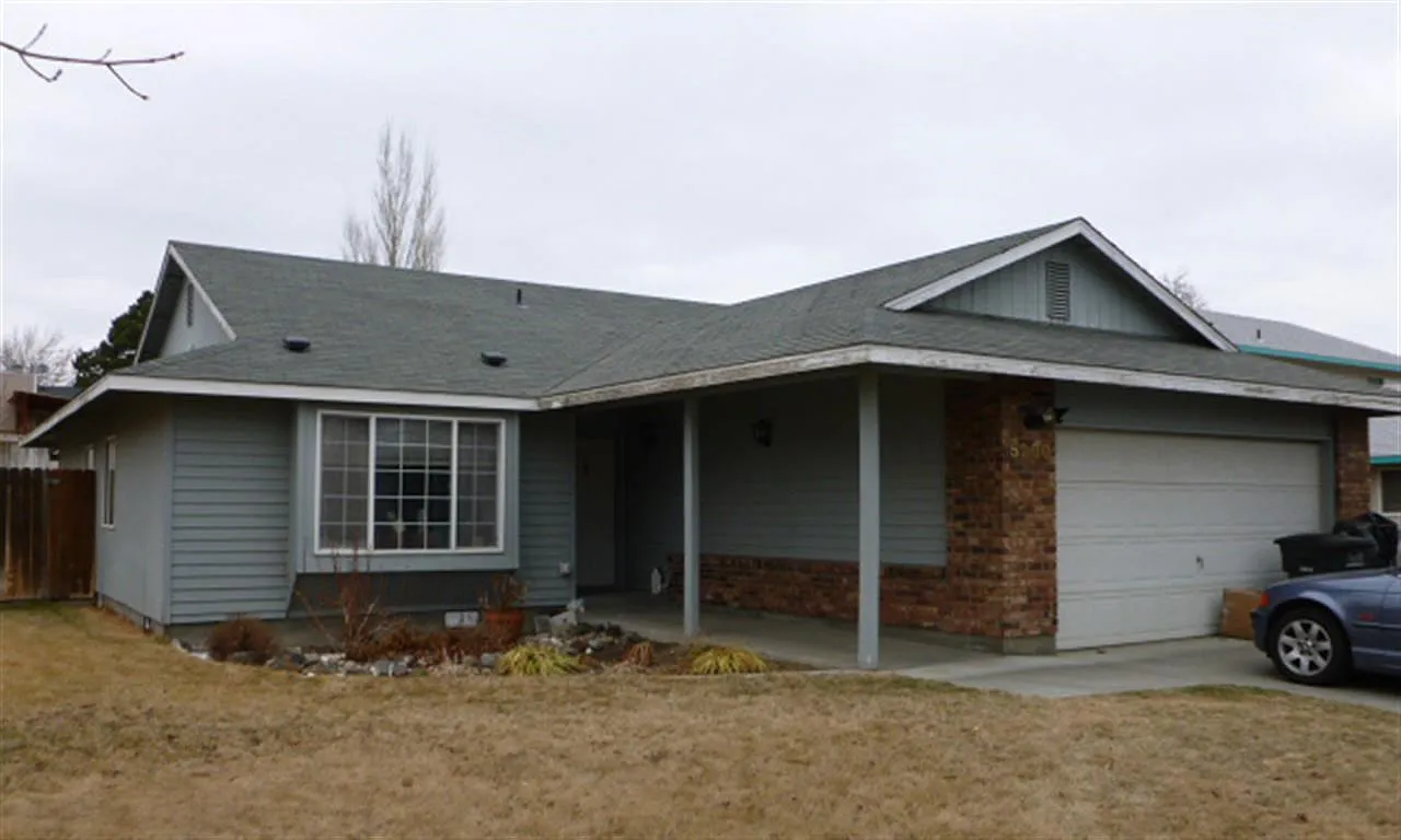 5200 Blue Jay Ln photo 1