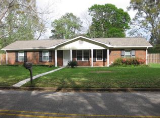 2511 Lloyds Ln, Mobile, AL 36693