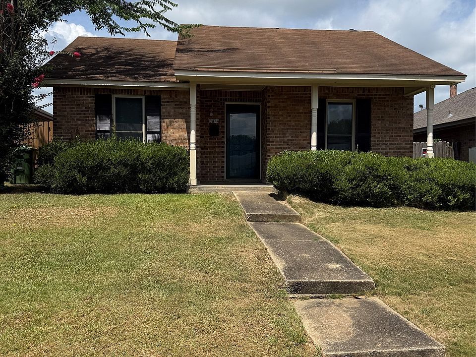 1st image of 3444 Wickham Rd