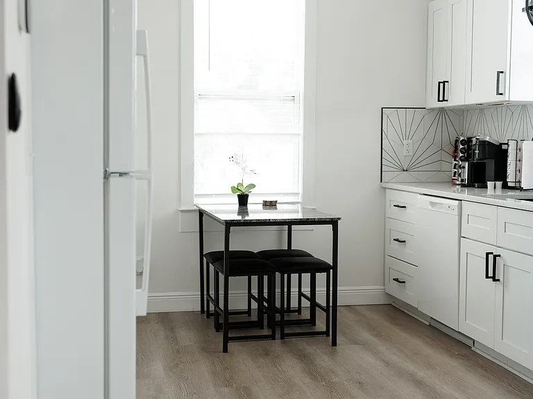 2515 W Main St #B — Photo 16