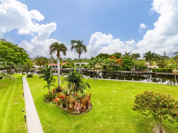 2970 NE 16th Ave APT 305, Oakland Park, FL 33334