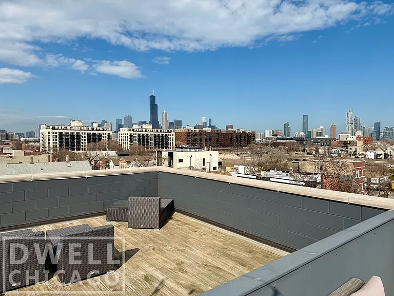 969 W 18th St #1 — Photo 30