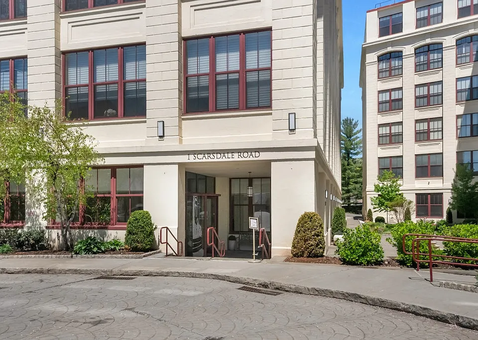 1 Scarsdale Rd #501