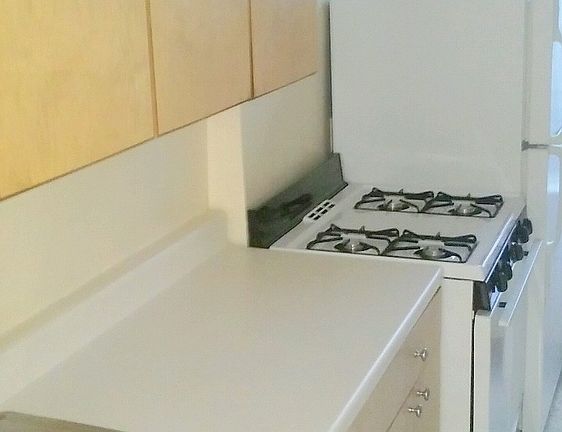 2nd image of 3426 Steinway St APT 3