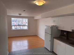 879A Wilson Ave, Toronto, ON M3K1E6