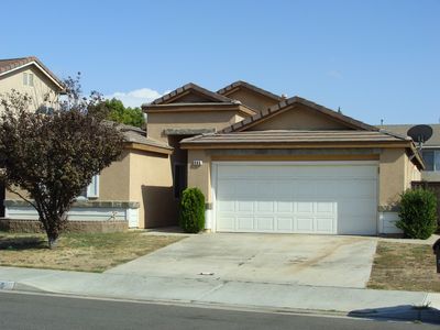 985 Huntington Way, Perris, CA, 92571
