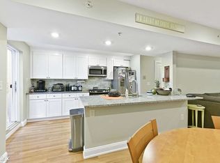 3 Newhill Pl, South Boston, MA 02127