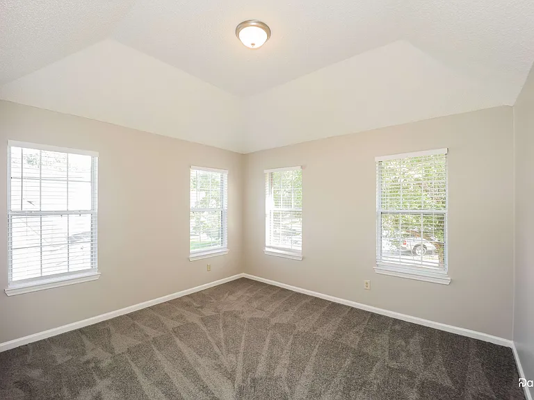 5176 Round Table Dr — Photo 10