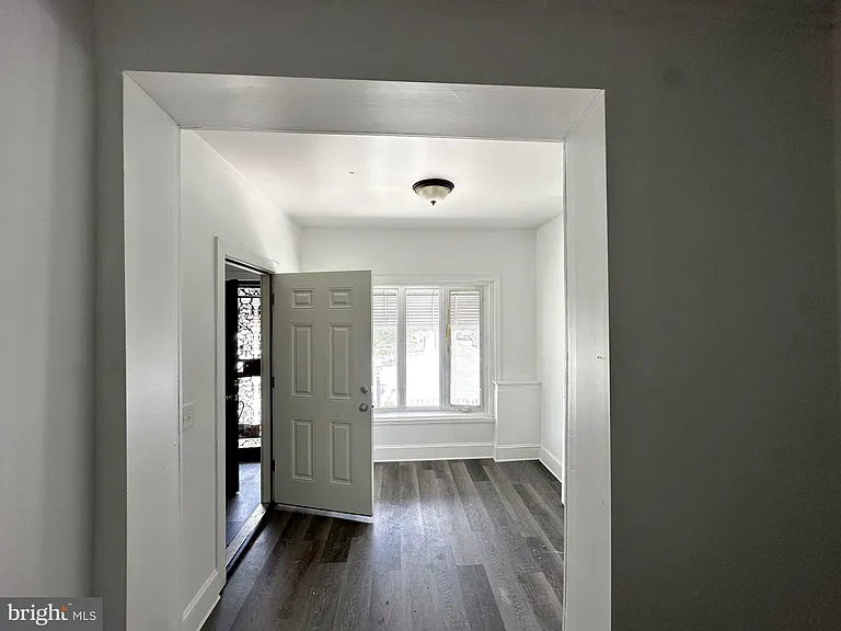 6226 Spruce St #2 — Photo 16