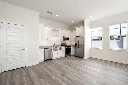 Tremaine Boyd Apts NEW Photo 1