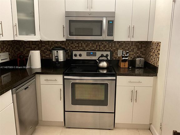 4th image of 10185 Collins Ave APT 306