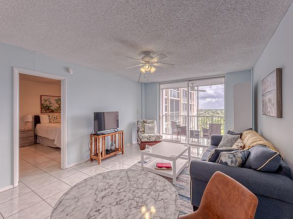 5th image of 1391 S Ocean Boulevard #805