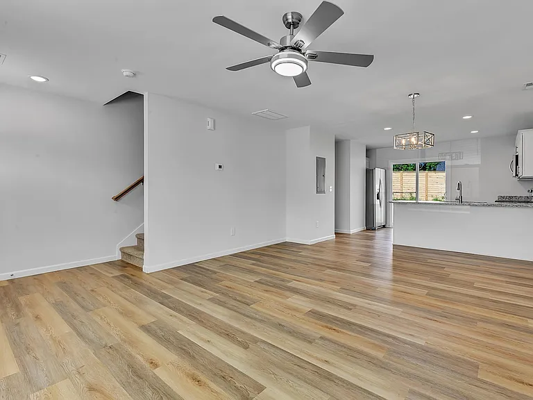 3 Wofford Pine Dr #1 — Photo 17
