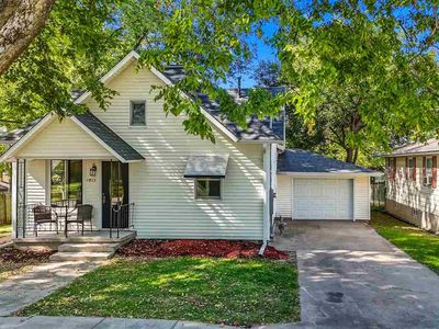 1015 8th Ave, Wellman, IA, 52356