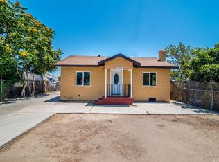 9824 Beach St, Los Angeles, CA 90002