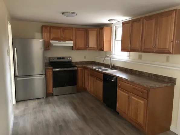 17-19 Fitch Rd #1, Madbury, NH 03823