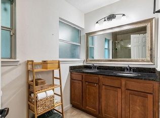 5433 Sanders Rd, Jacksonville, FL 32277