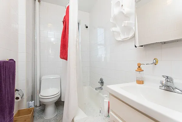 Rented by Emor Management Inc. | media 51