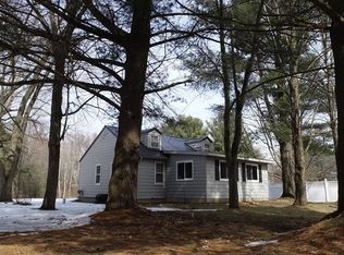 52 Dunton Dr, Lapeer, MI 48446
