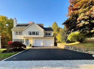 297 W Cedar St, Norwalk, CT 06854