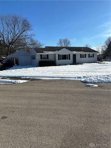 3320 Valleywood Dr, Dayton, OH, 45429