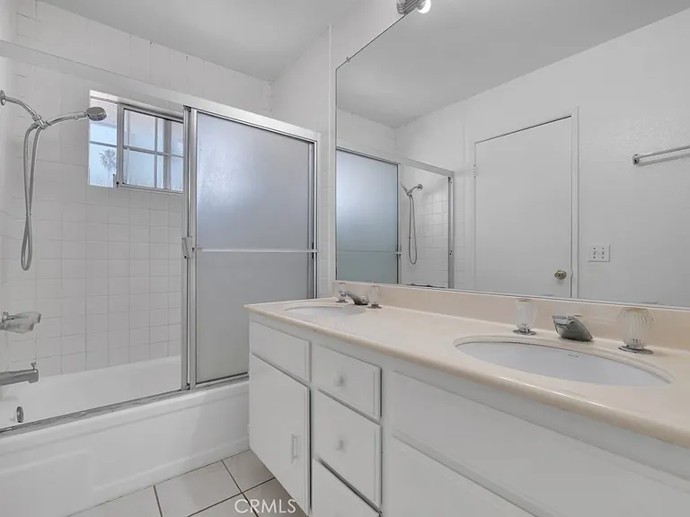 20155 Keswick St #211 — Photo 17