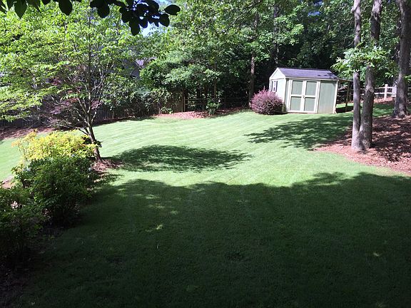 4th image of 103 Springridge Ct
