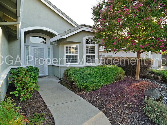 2nd image of 257 Snowy River Ct