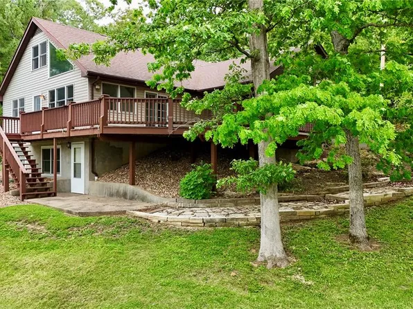 520 Christopher Dr, Perryville, MO 63775