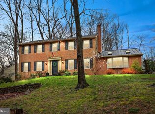 110 Windover Ln, Doylestown, PA 18901