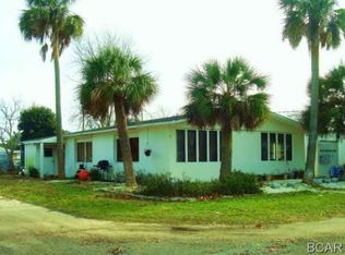 318 Lake Pl, Panama City Beach, FL 32413