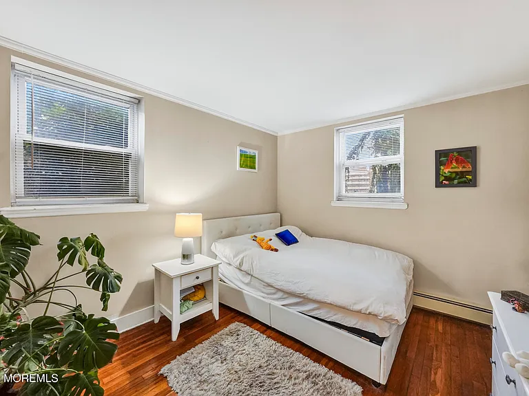 301 6th Ave #101 — Photo 7
