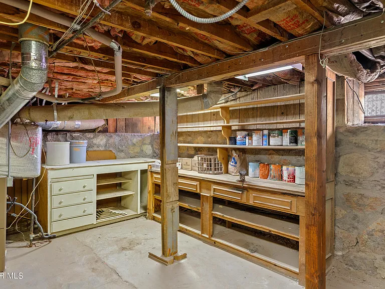 515 Gregory Ave — Photo 45