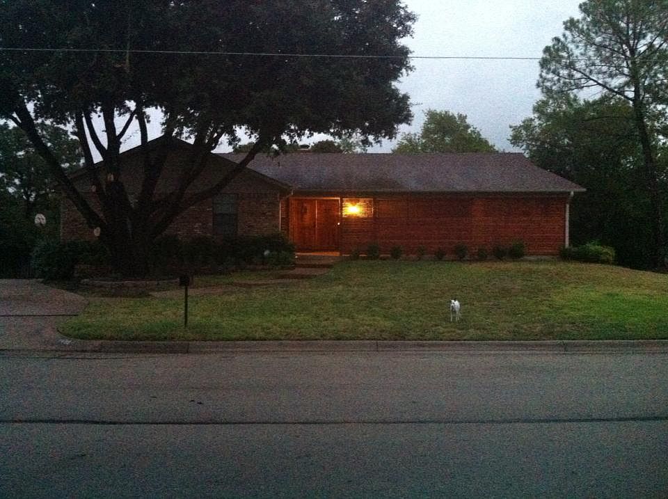 1st image of 1408 Martha Dr