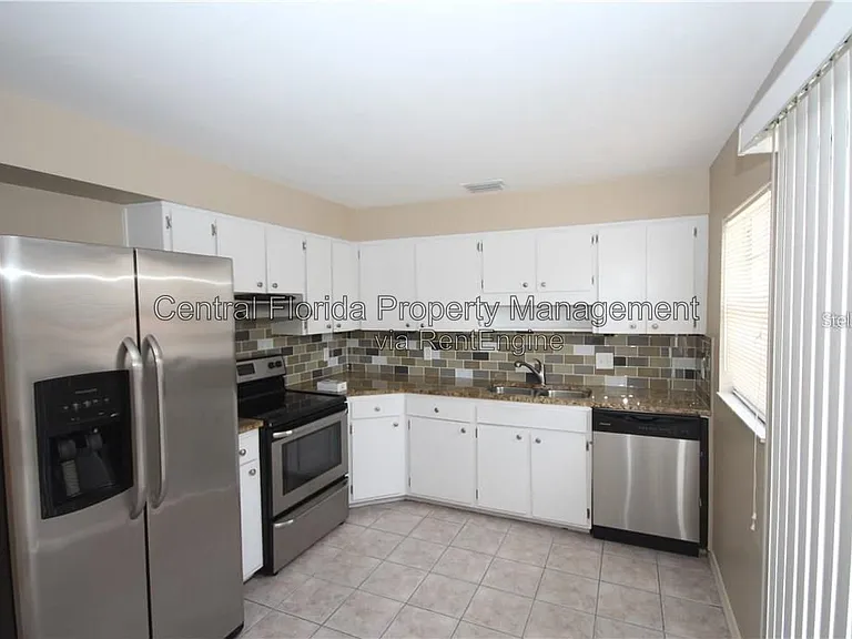 1330 W Fowler Dr #A — Photo 7