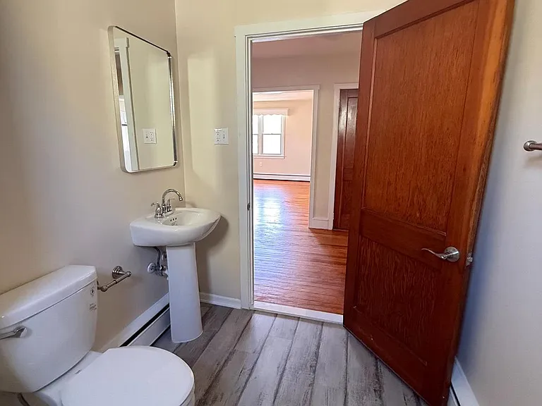 272 Elm Ave #A — Photo 7