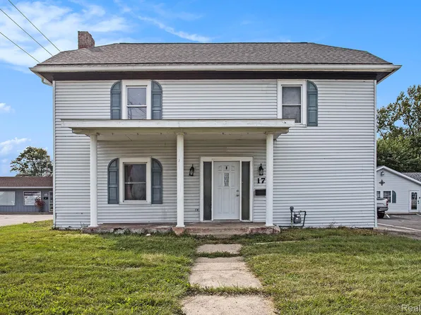 17 20th St N, Battle Creek, MI 49015