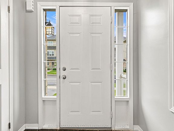 5th image of 5065 Serena Dr