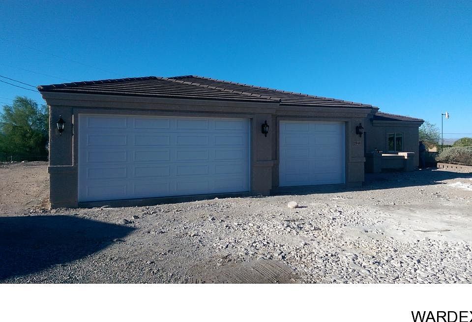 1st image of 2496 Bonita Ln