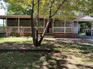 1232 Deitz Cable Rd, Warne, NC 28909