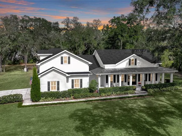 2920 Sunset Ln, Lutz, FL 33559