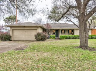 706 Winchester Dr, Richardson, TX 75080