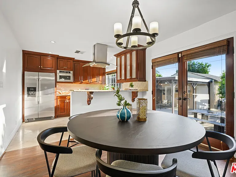 5539 Buffalo Ave — Photo 11