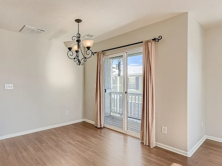 17101 Waterhouse Cir #E — Photo 10