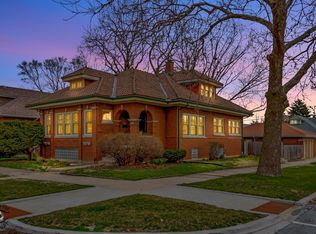 9655 S Seeley Ave, Chicago, IL 60643
