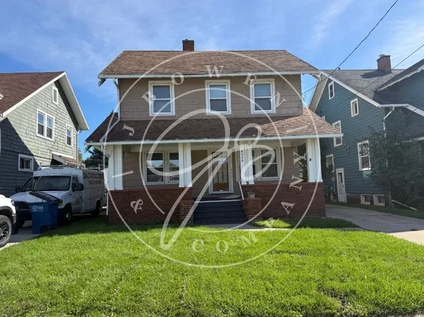 4240 Berwick Ave, Toledo, OH 43612