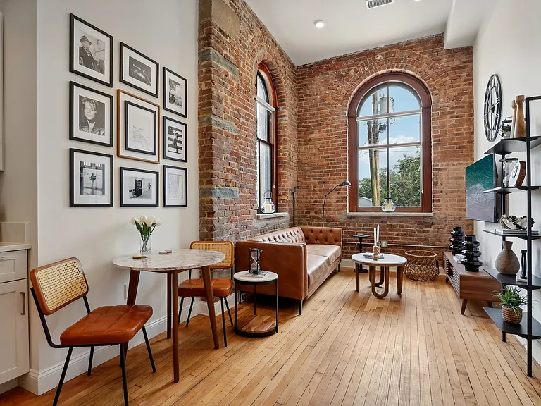 Star of the Sea Apartments — Photo 10